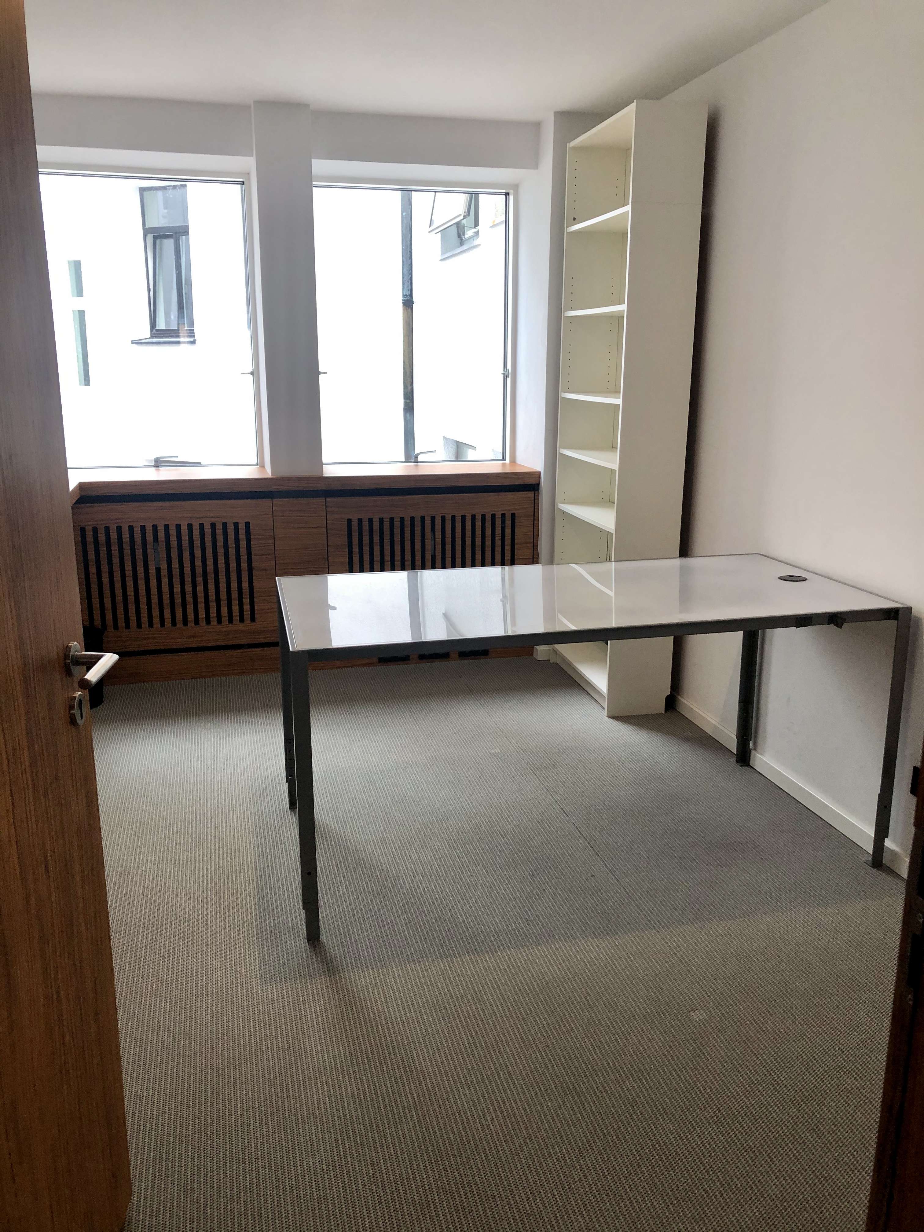 Thumbnail-Büro in Hamburg 700,00 € 30 m²