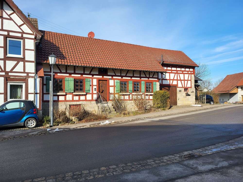 Thumbnail-Haus zum Kaufen in Großerlach-Altfürstenhütte 265.000,00 € 125 m²