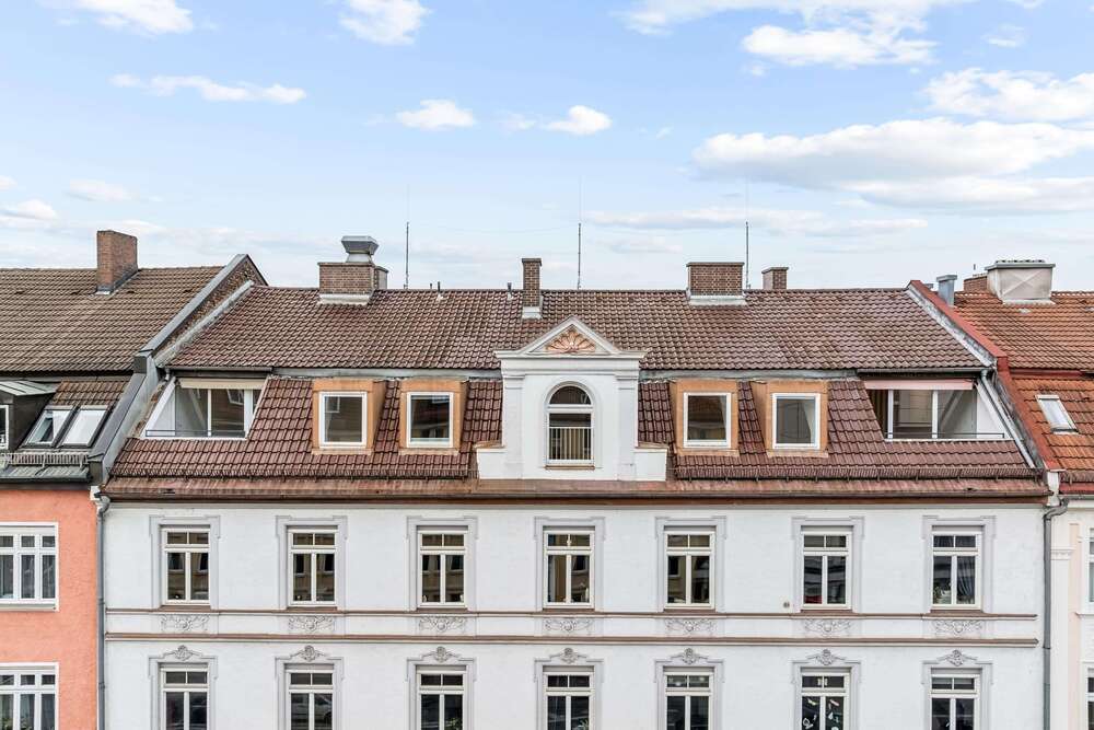 Thumbnail-Wohnung zum Kaufen in München 1.980.000,00 € 208 m²