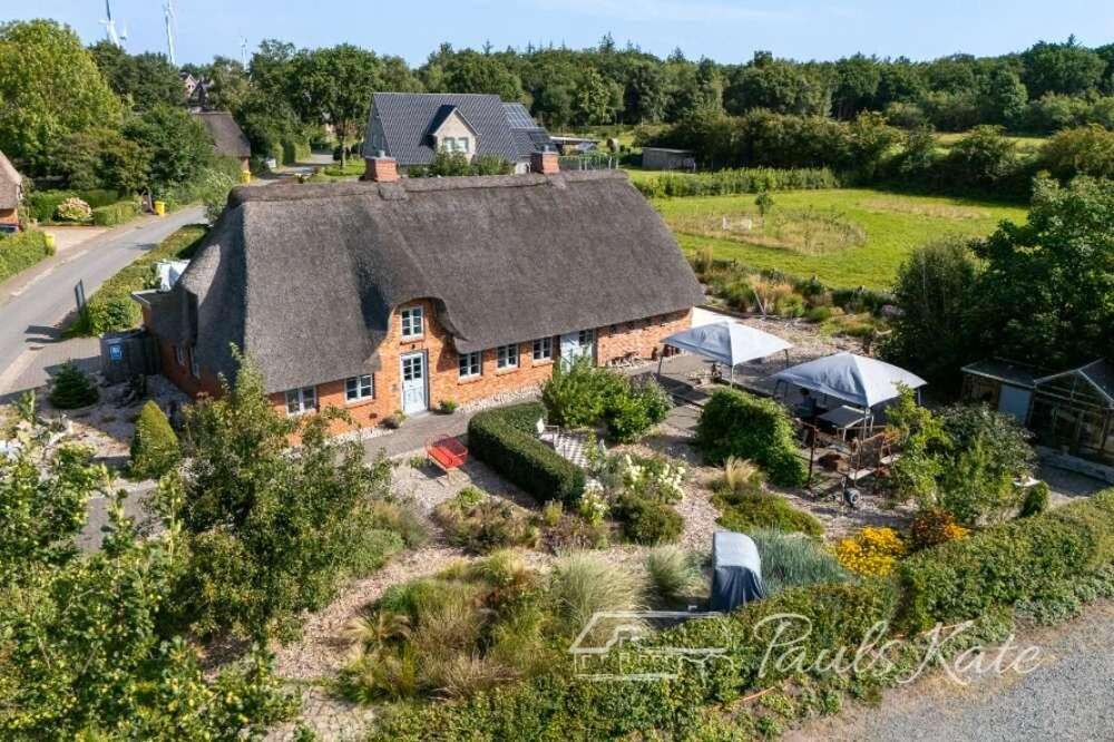 Thumbnail-Haus zum Kaufen in Almdorf 698.000,00 € 196 m²