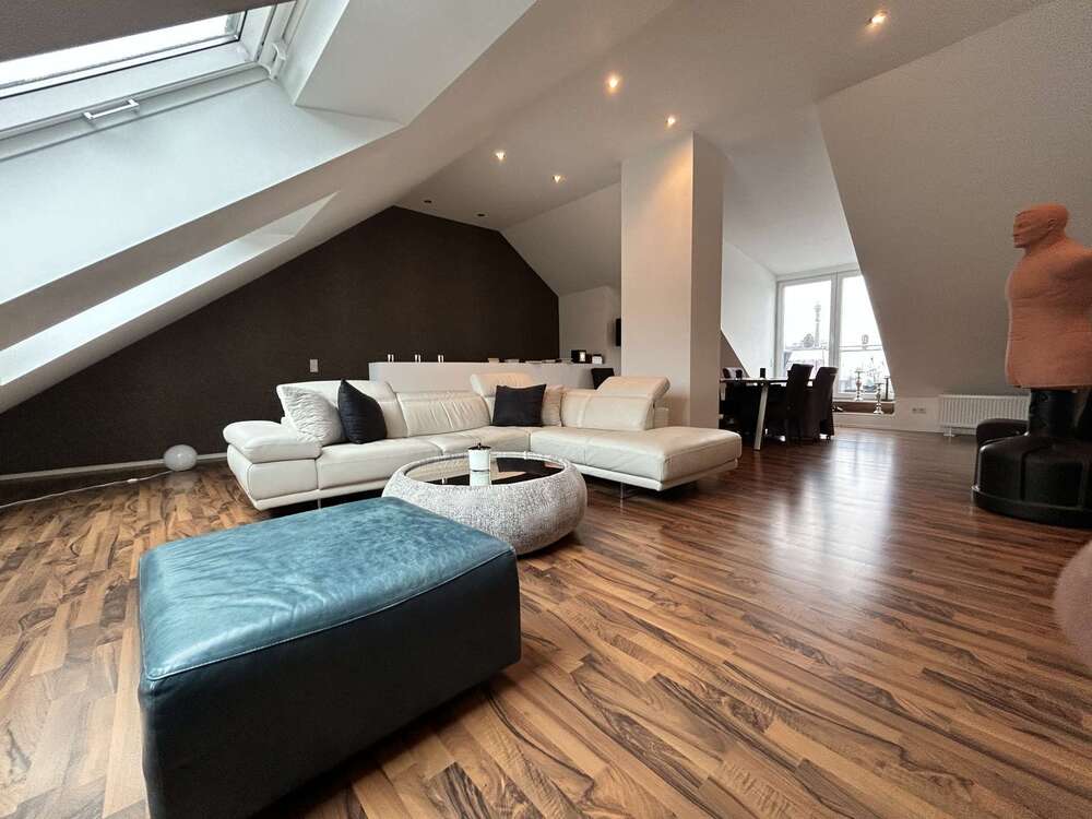 Thumbnail-Wohnung zum Kaufen in Köln 580.000,00 € 117.01 m²