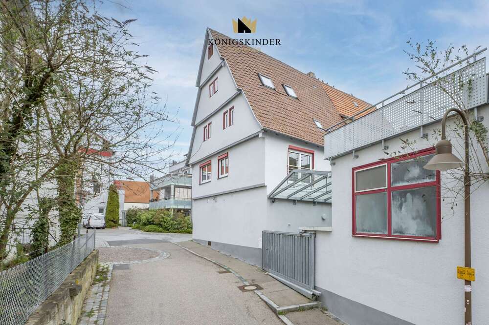 Thumbnail-Haus zum Kaufen in Weil im Schönbuch 569.000,00 € 201 m²