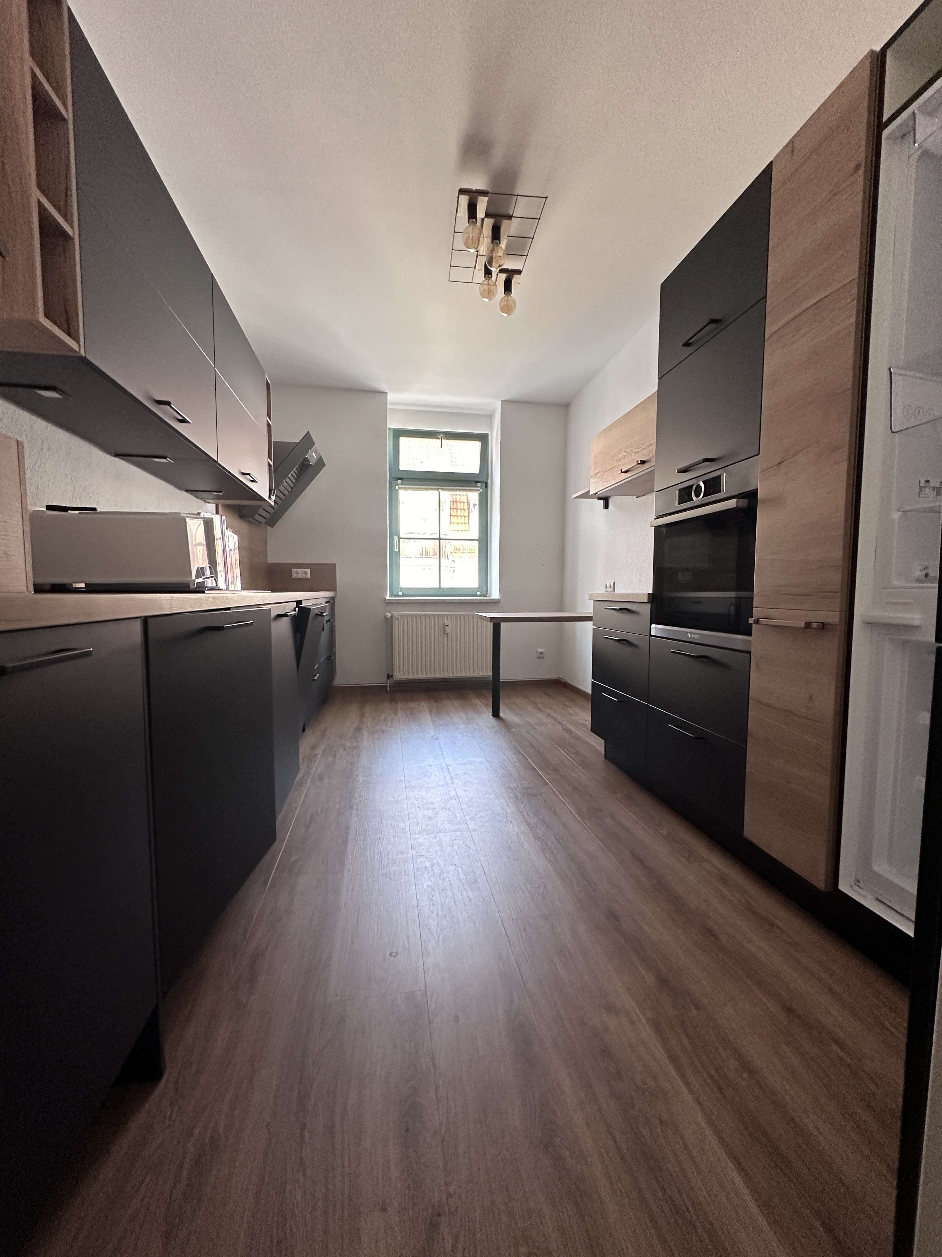 Thumbnail-Wohnung zum Mieten in Zwickau 495,00 € 90 m²