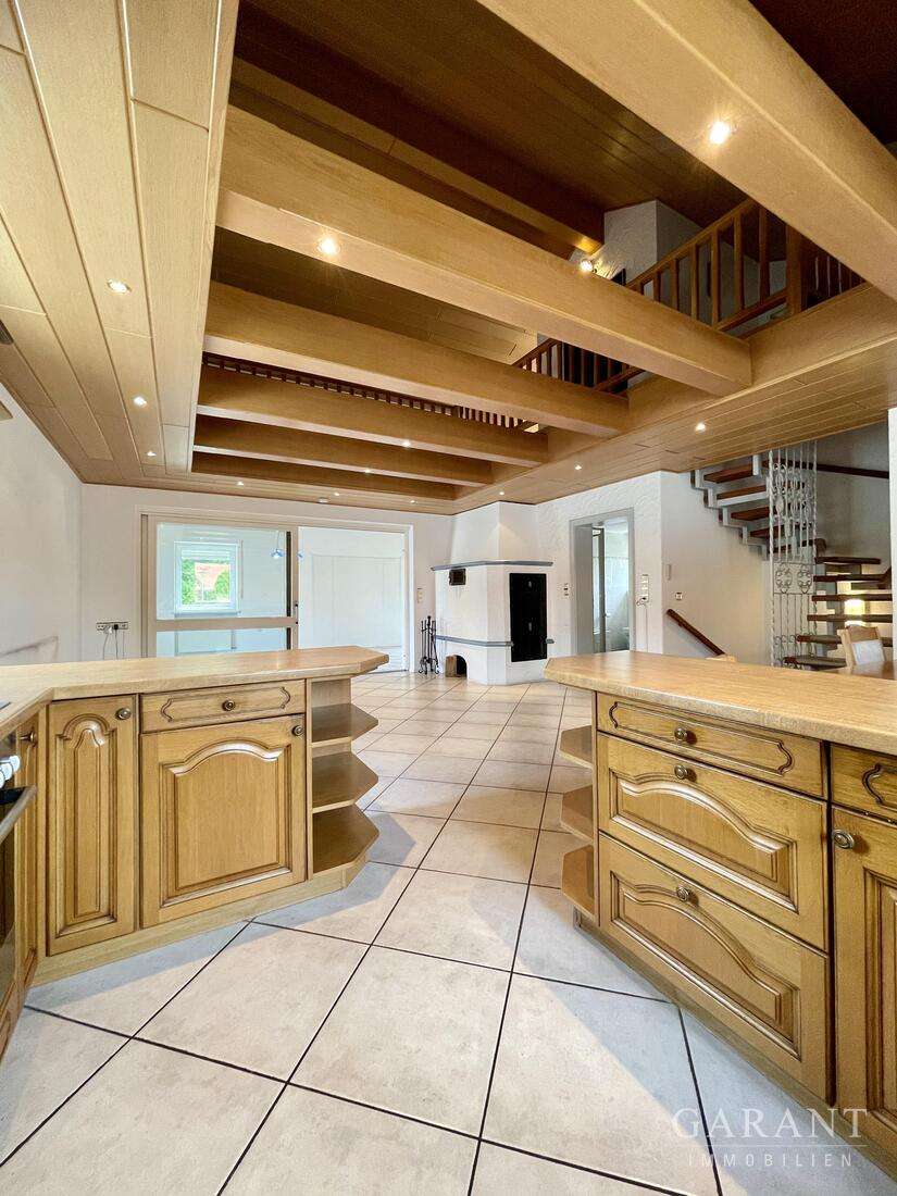 Thumbnail-Haus zum Mieten in Neufahrn in Niederbayern 1.500,00 € 207 m²