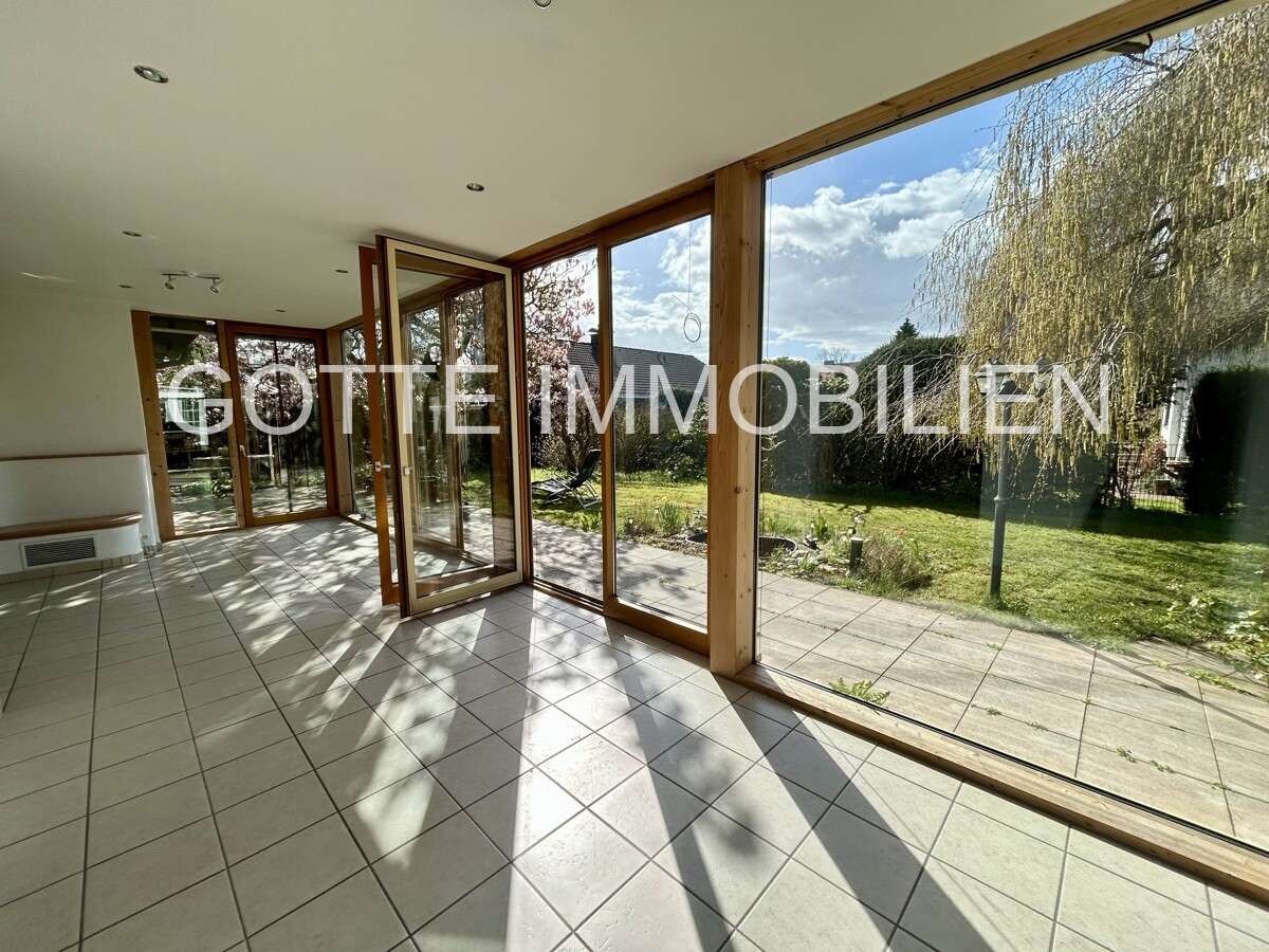 Thumbnail-Haus zum Kaufen in Versmold 395.000,00 € 247 m²