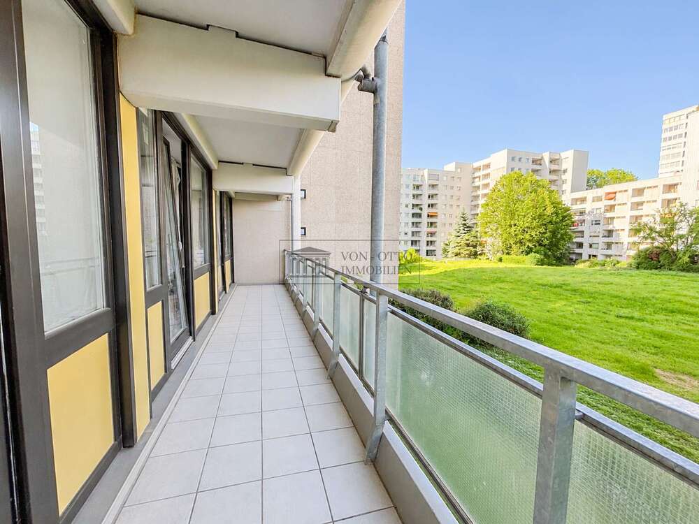 Thumbnail-Wohnung zum Kaufen in Köln 299.000,00 € 91 m²