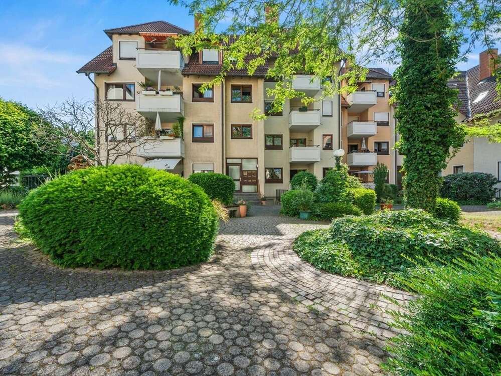 Thumbnail-Wohnung zum Kaufen in Radolfzell 275.000,00 € 73.11 m²