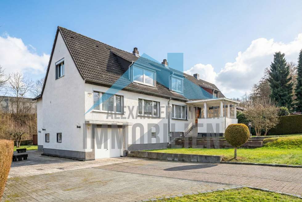 Thumbnail-Haus zum Kaufen in Kassel Bettenhausen 369.900,00 € 212.31 m²