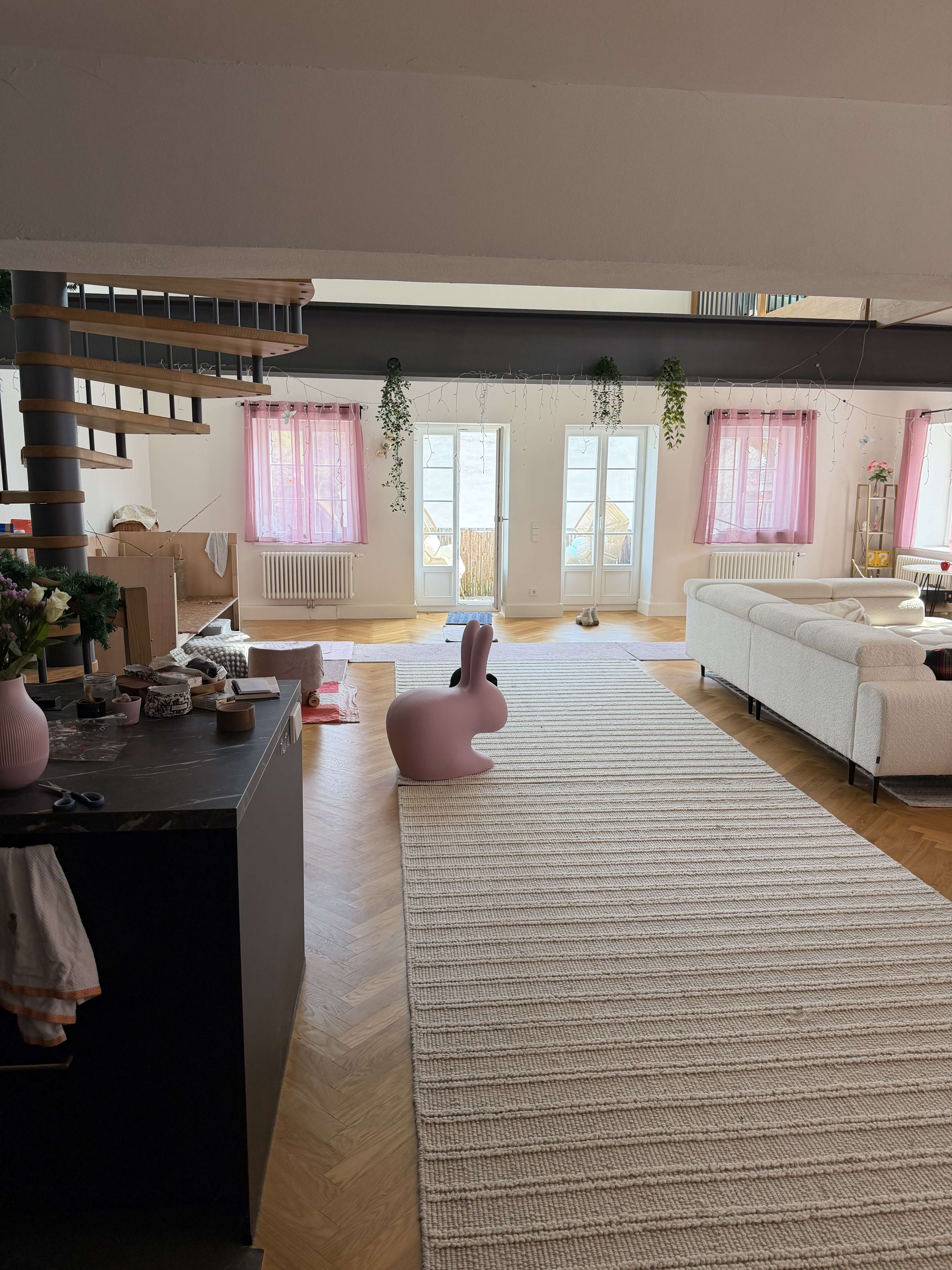 Thumbnail-Wohnung zum Mieten in Augsburg 3.817,35 € 254.49 m²