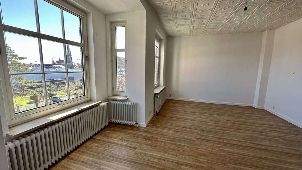 Thumbnail-Wohnung zum Mieten in Schleswig 1.350,00 € 152.75 m²