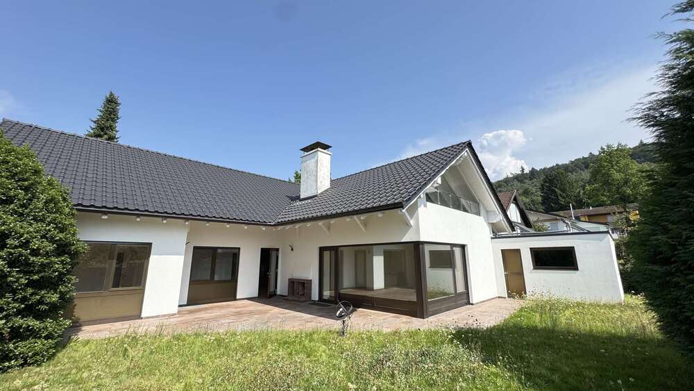 Thumbnail-Haus zum Kaufen in Baden-Baden 1.390.000,00 € 240 m²