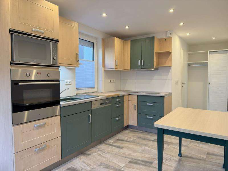 Thumbnail-Wohnung zum Mieten in Bergen auf Rügen 400,00 € 50.5 m²