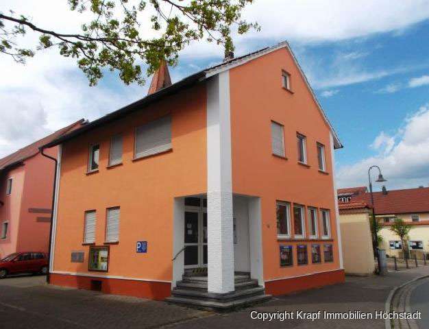 Thumbnail-Haus zum Kaufen in Adelsdorf 399.000,00 € 200 m²