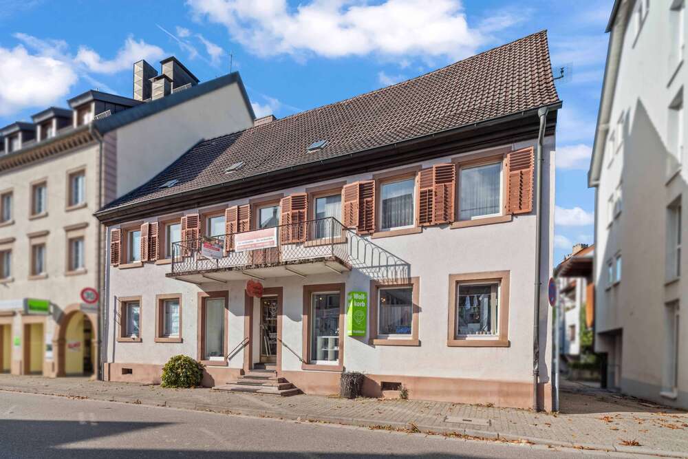 Thumbnail-Haus zum Kaufen in Waldkirch 750.000,00 € 230 m²