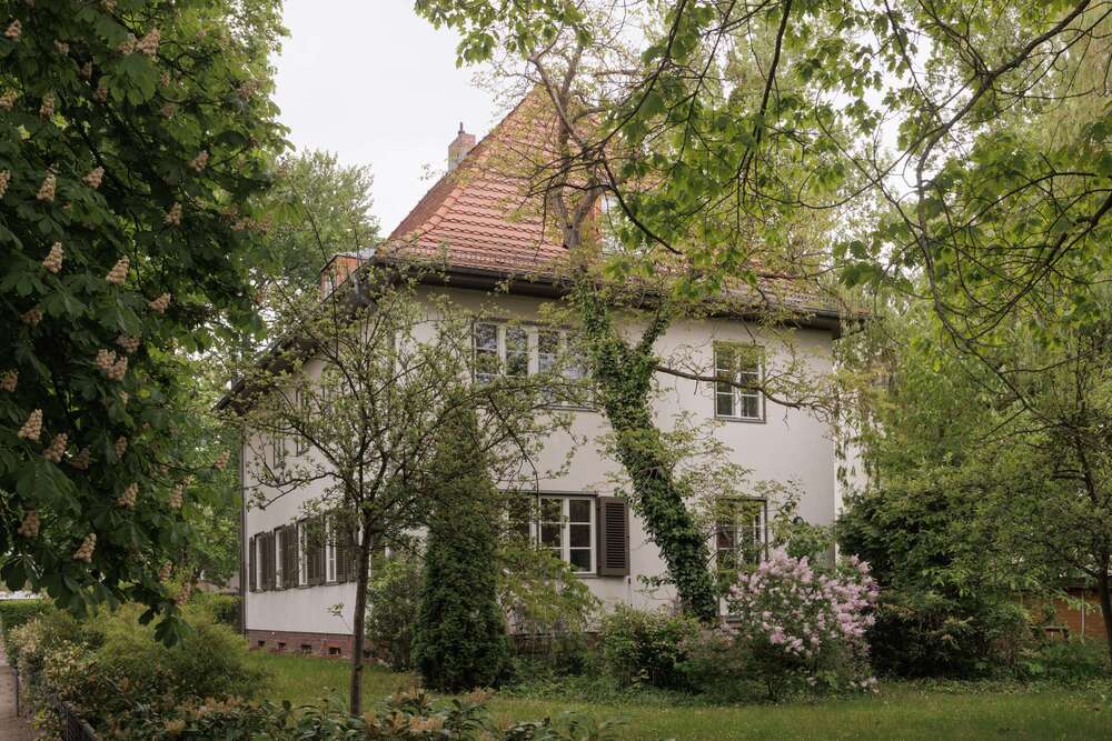 Thumbnail-Haus zum Kaufen in Potsdam am Heiligen See 1.995.000,00 € 256.23 m²