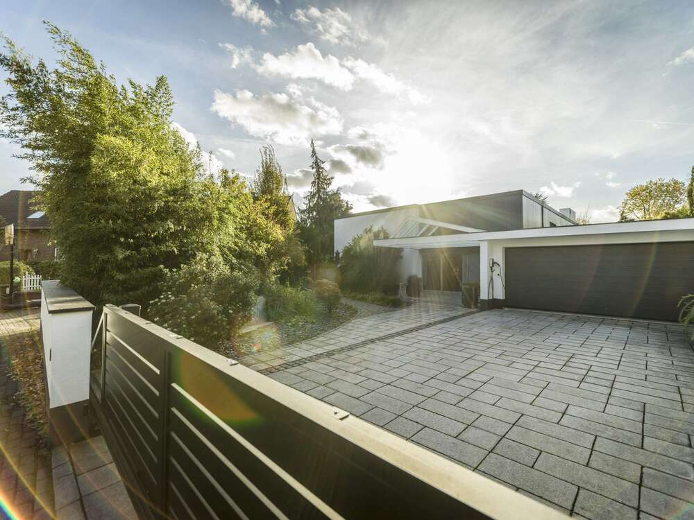 Thumbnail-Haus zum Kaufen in Meerbusch 1.850.000,00 € 345 m²