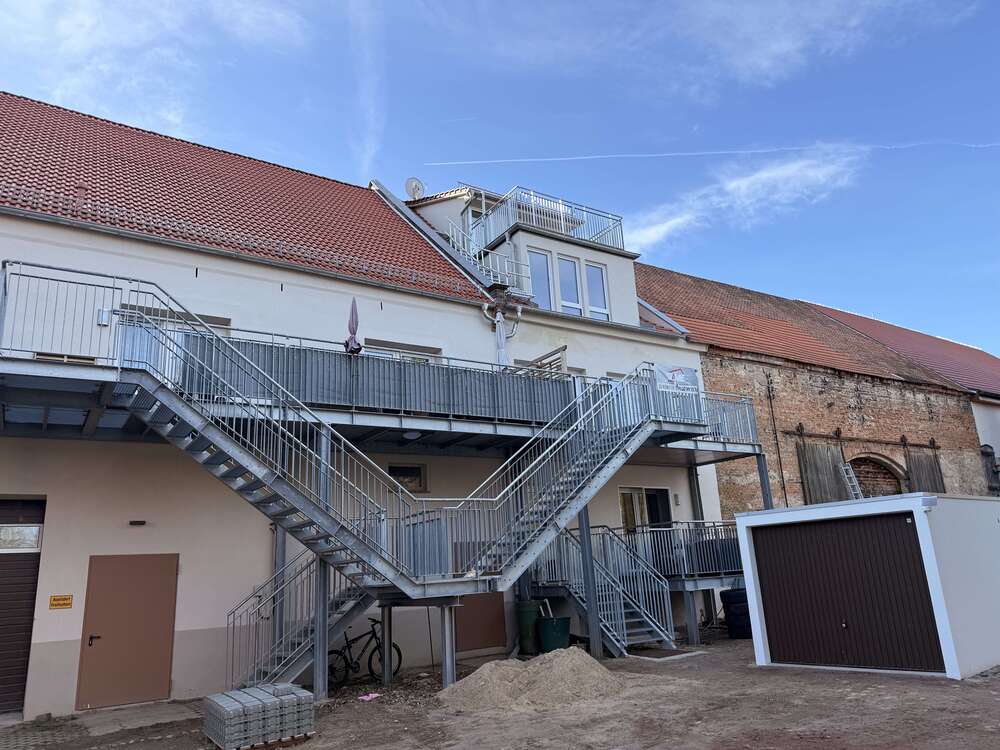 Thumbnail-Wohnung zum Mieten in Teutschenthal OT Zscherben 1.250,00 € 118 m²