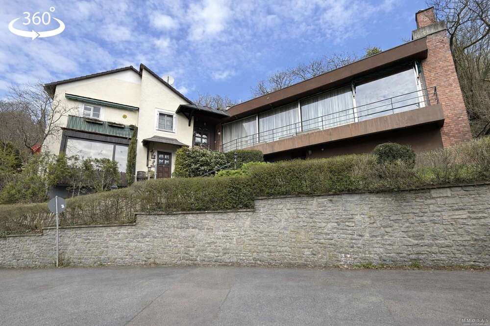 Thumbnail-Wohnung zum Kaufen in Bad Ems 219.000,00 € 193.34 m²