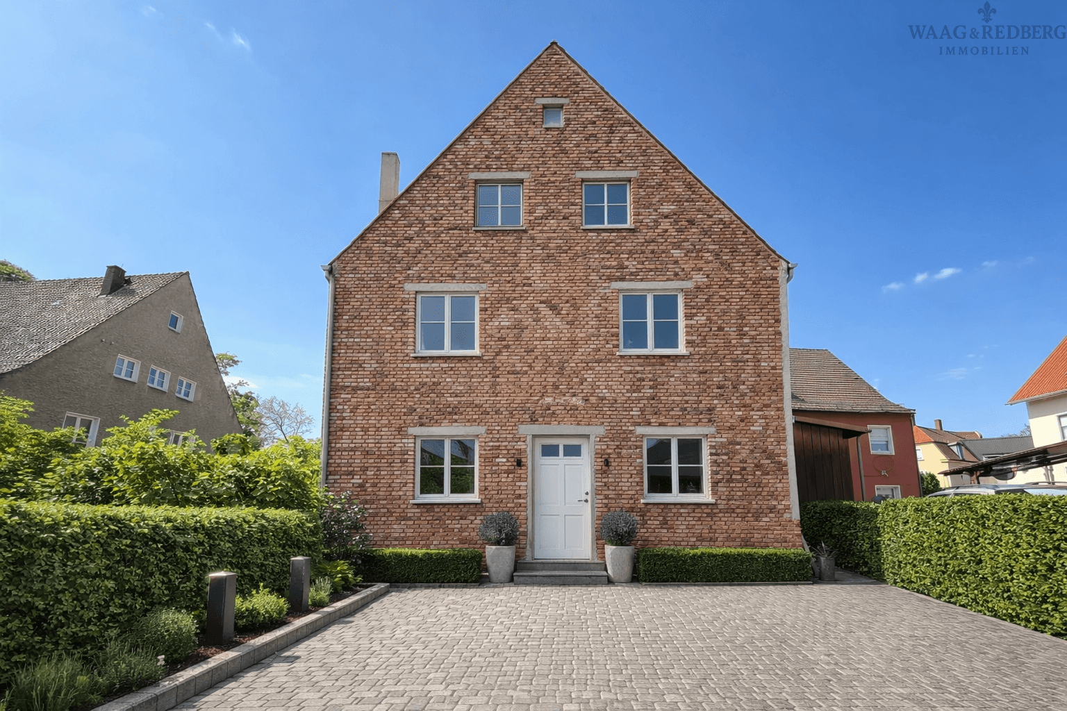 Thumbnail-Haus zum Kaufen in Amberg 170.000,00 € 300 m²