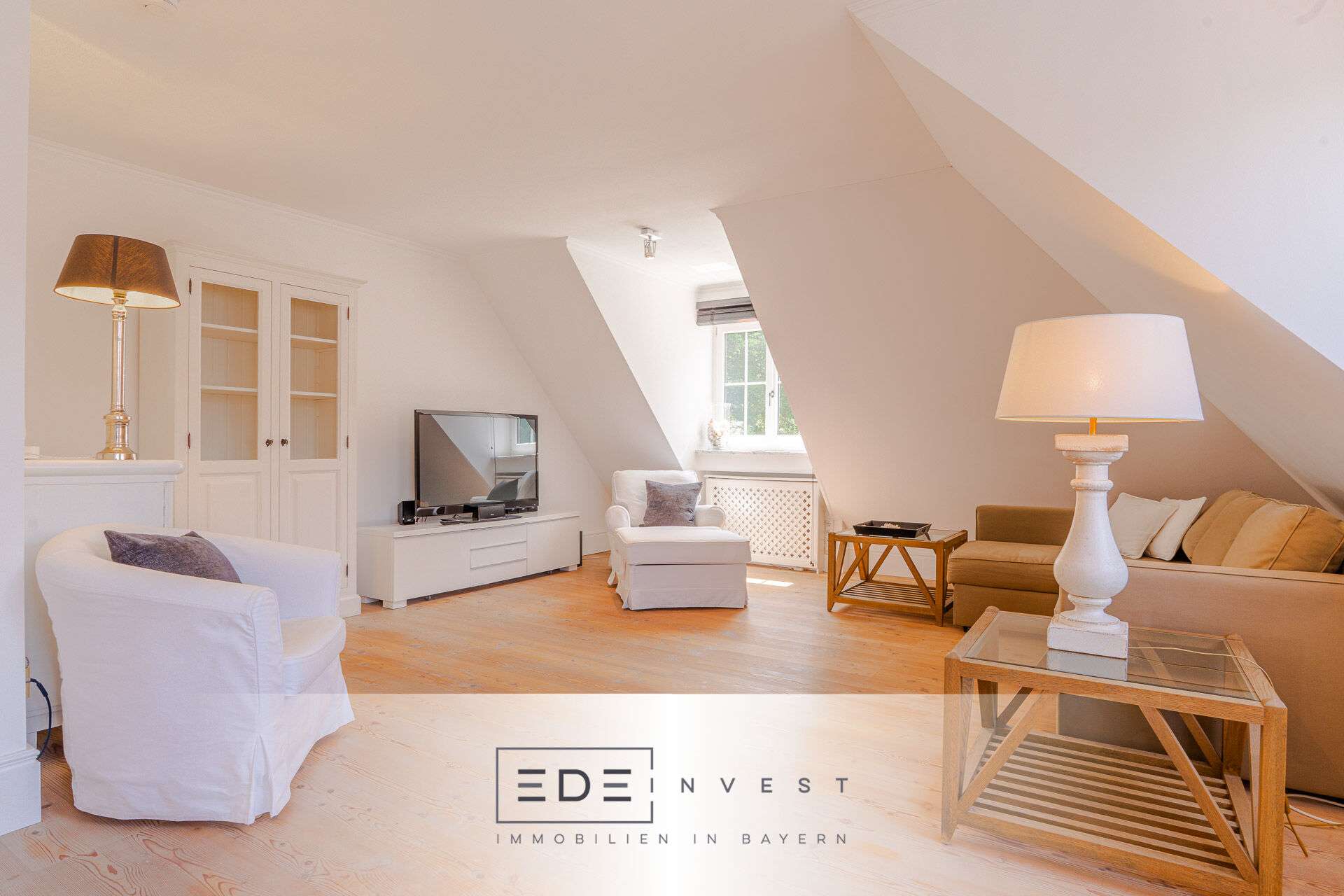 Thumbnail-Haus zum Kaufen in München 1.897.400,00 € 219 m²