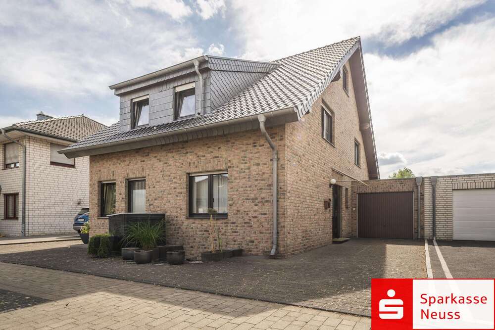 Thumbnail-Wohnung zum Kaufen in Jüchen 339.000,00 € 98.5 m²