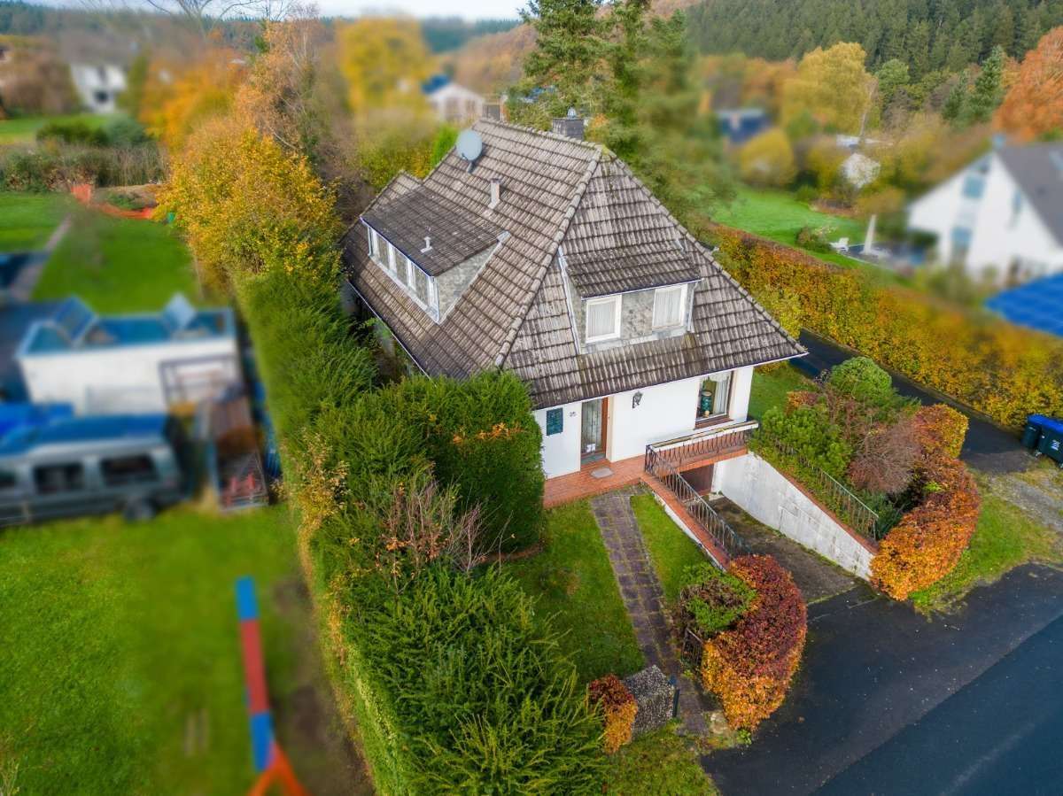Thumbnail-Haus zum Kaufen in Roetgen 450.000,00 € 237.1 m²