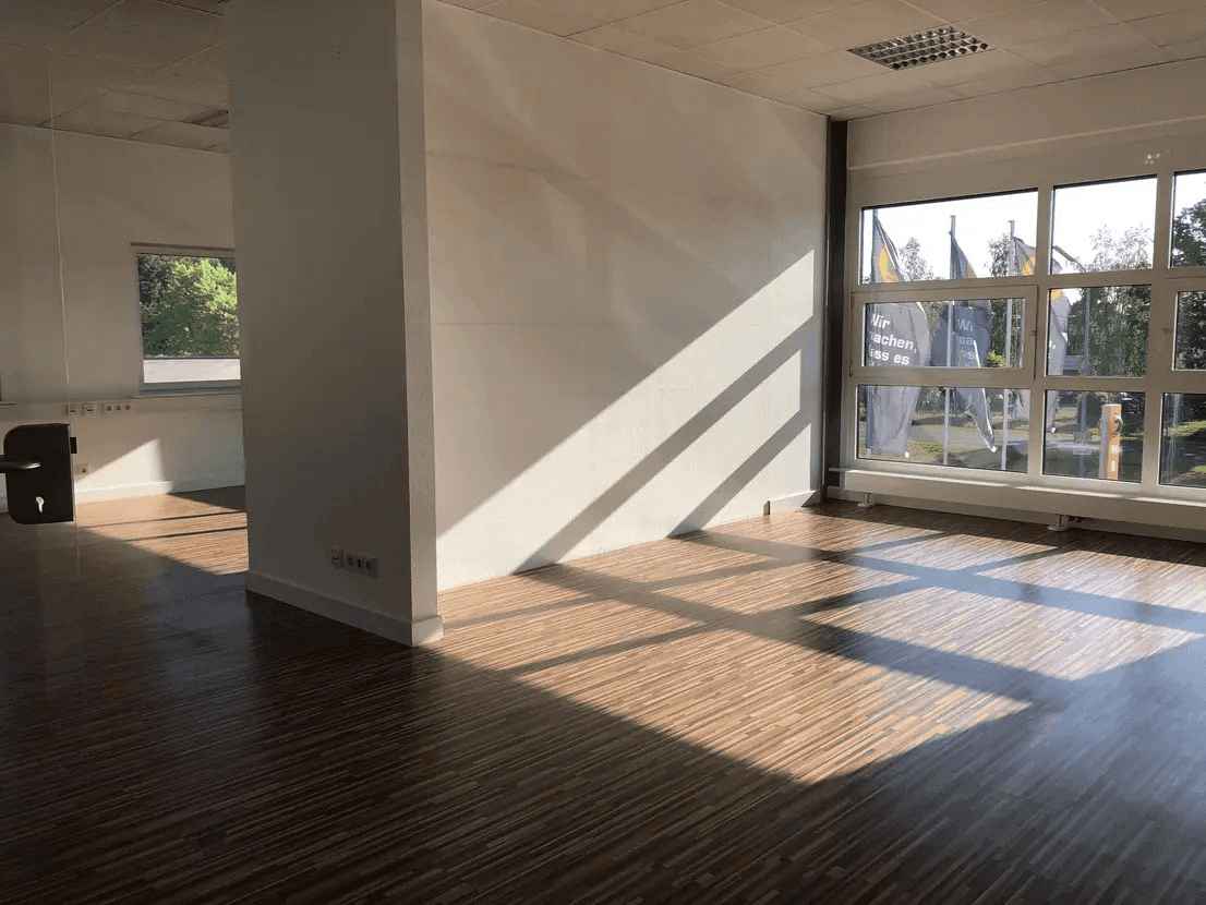 Thumbnail-Büro in Laufeld 1.749,00 € 269 m²