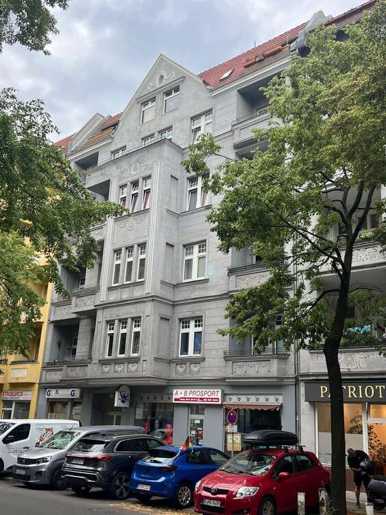 Thumbnail-Haus zum Kaufen in Berlin 5.900.000,00 € 1854.78 m²