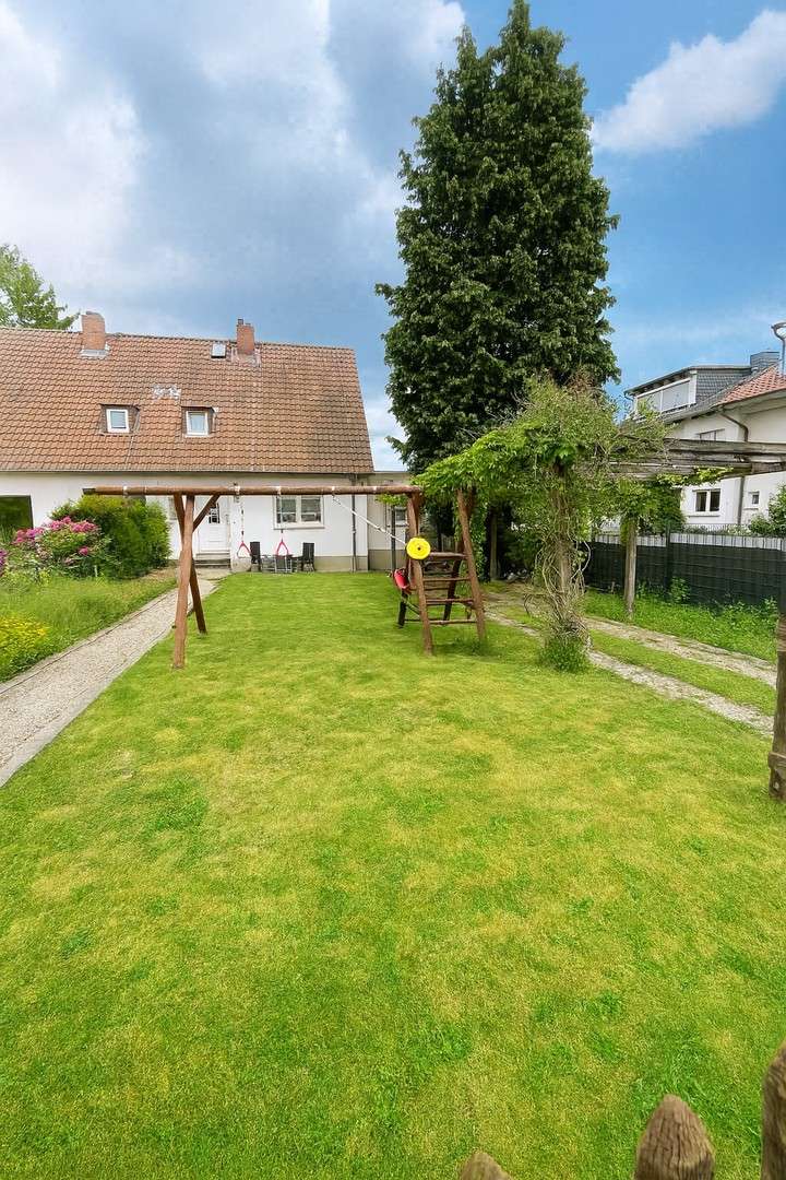 Thumbnail-Haus zum Kaufen in Bad Homburg 985.000,00 € 145.69 m²