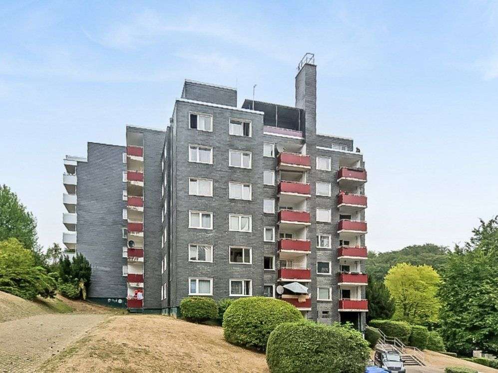 Thumbnail-Wohnung zum Kaufen in Leverkusen 129.000,00 € 67 m²