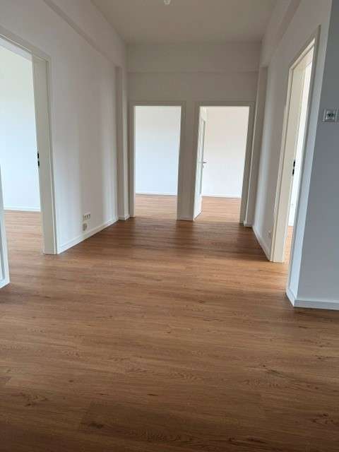 Thumbnail-Wohnung zum Mieten in Köln 2.067,00 € 106 m²