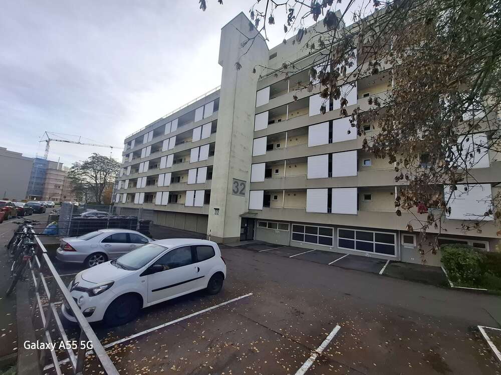Thumbnail-Wohnung zum Kaufen in Neu-Ulm 122.000,00 € 34 m²