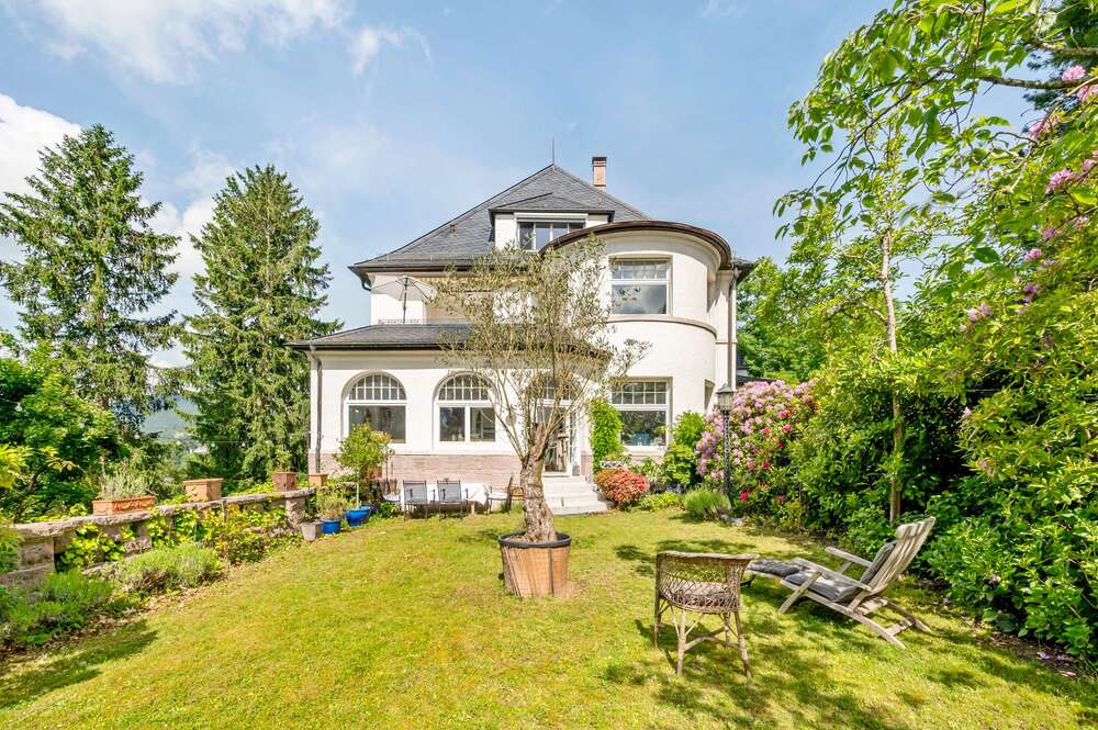 Thumbnail-Wohnung zum Kaufen in Baden-Baden 1.525.000,00 € 220 m²