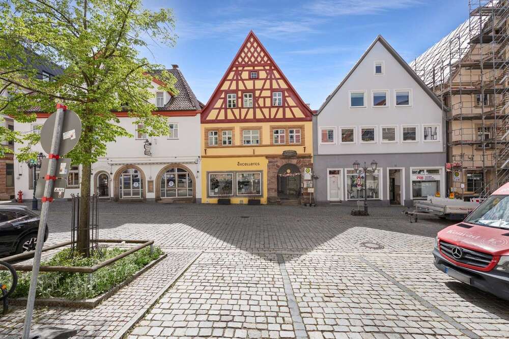 Thumbnail-Haus zum Kaufen in Kulmbach 899.000,00 € 1 m²