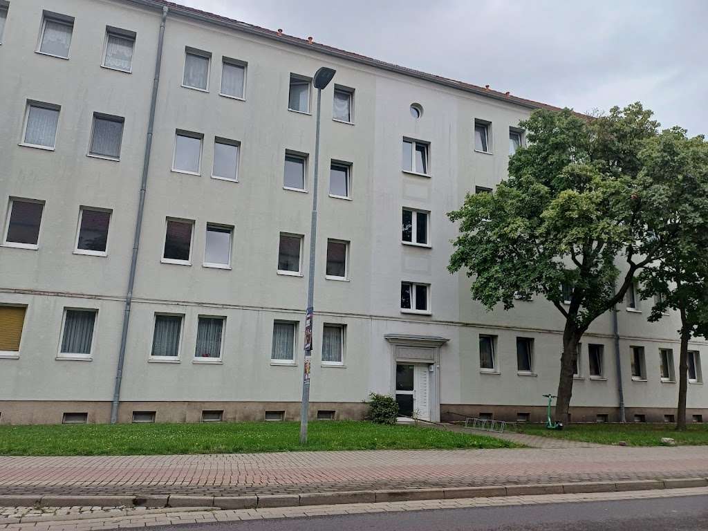 Thumbnail-Wohnung zum Mieten in Merseburg 337,00 € 51.64 m²