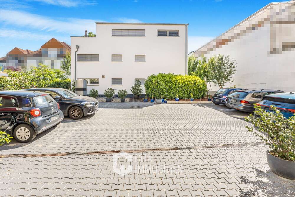 Thumbnail-Haus zum Kaufen in Frankfurt am Main 1.790.000,00 € 270.53 m²