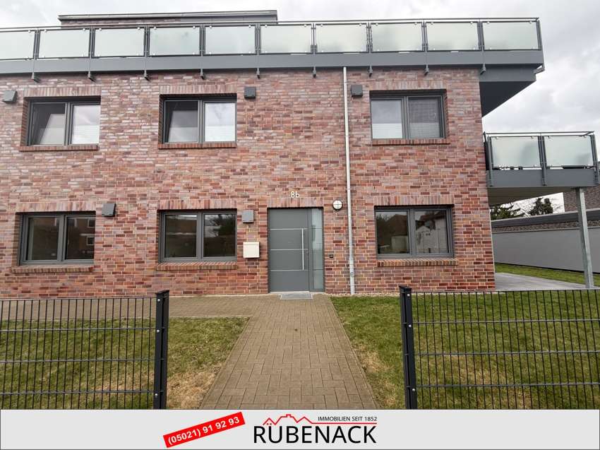 Thumbnail-Wohnung zum Mieten in Nienburg (Weser) 930,00 € 84.79 m²