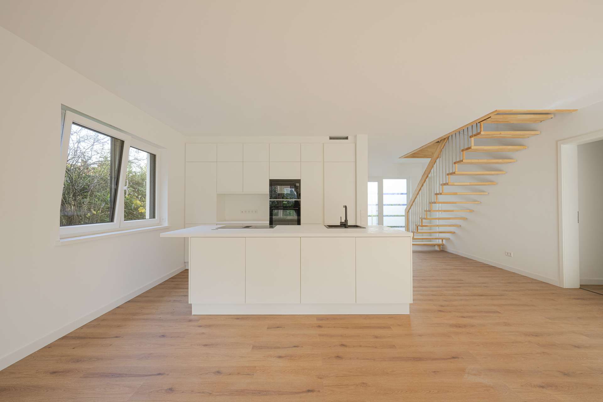 Thumbnail-Haus zum Kaufen in Hamburg 1.475.000,00 € 211 m²