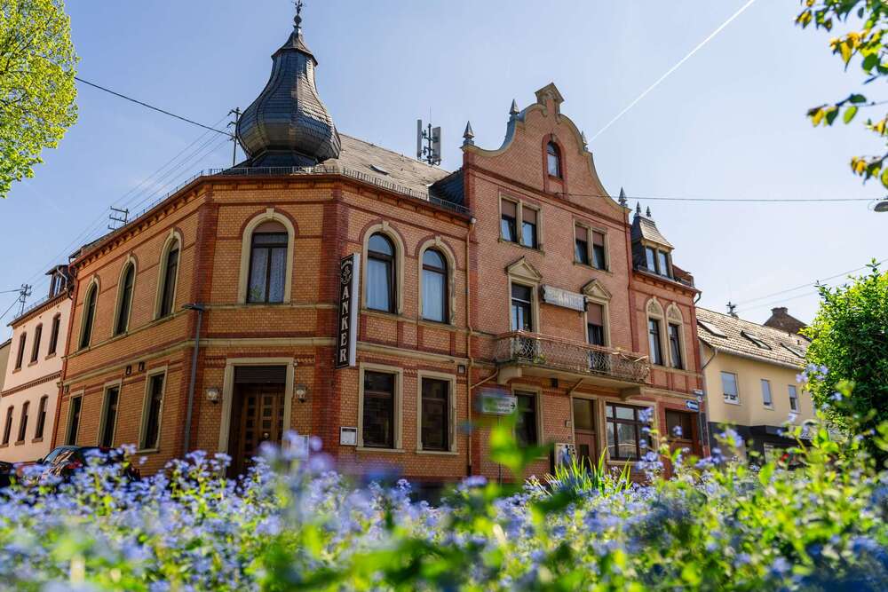 Thumbnail-Haus zum Kaufen in Wiesbaden 1.350.000,00 € 600 m²