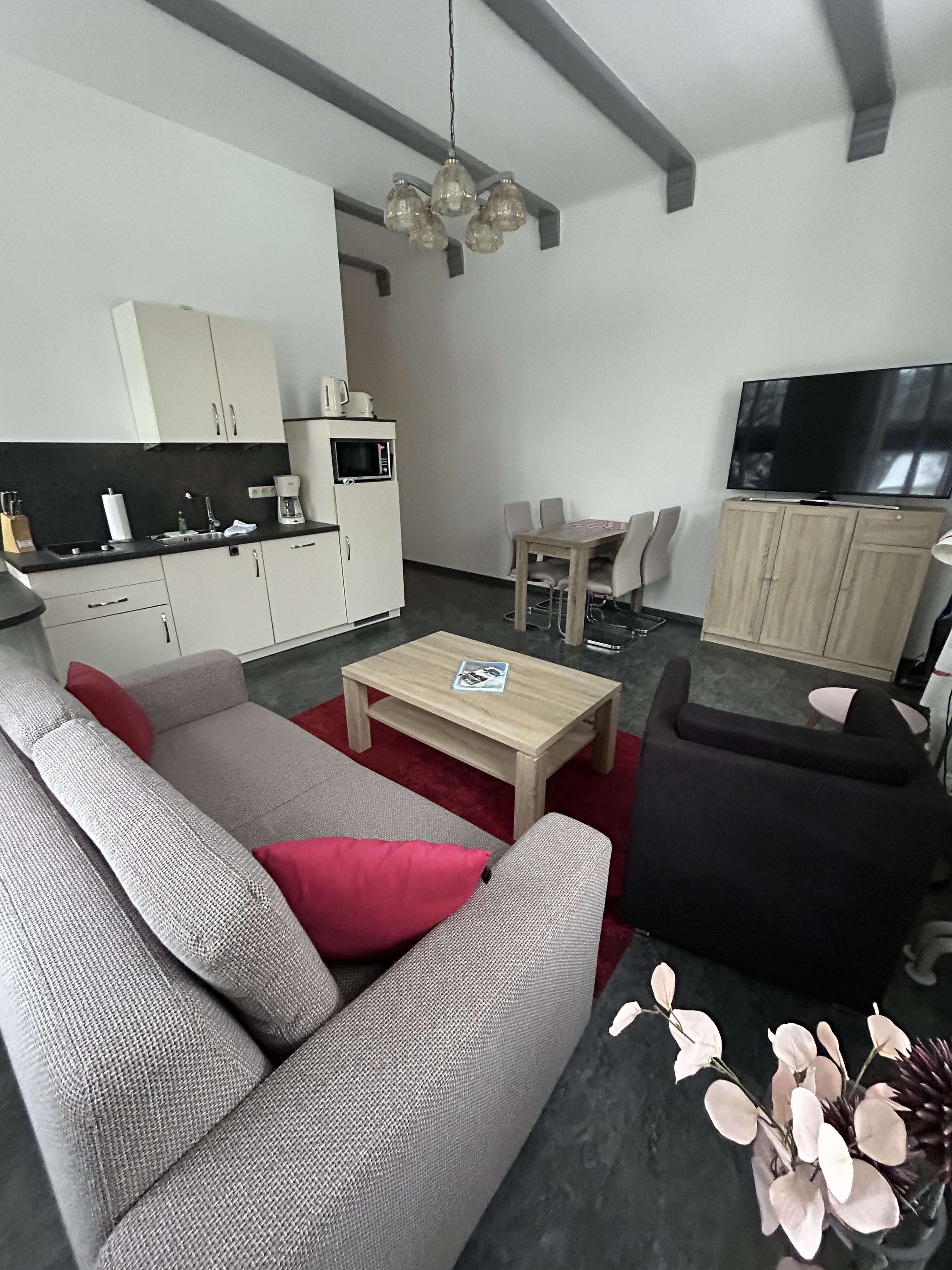 Thumbnail-Wohnung zum Kaufen in Neuglobsow 244.000,00 € 86 m²