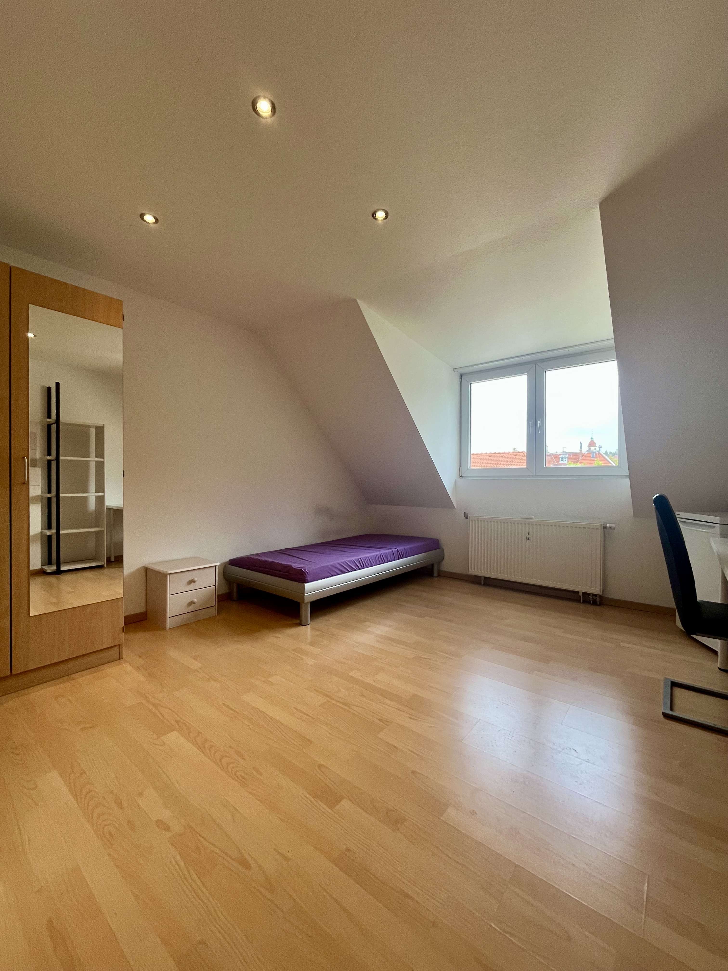 Thumbnail-Wohnung zum Mieten in Stuttgart 480,00 € 17.67 m²