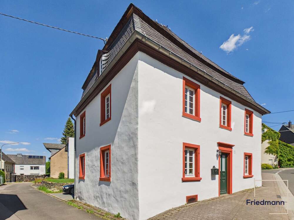 Thumbnail-Haus zum Kaufen in Farschweiler 245.000,00 € 167 m²