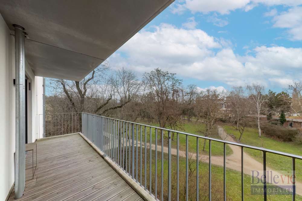 Thumbnail-Wohnung zum Kaufen in Frankfurt am Main Niederrad 359.000,00 € 54 m²