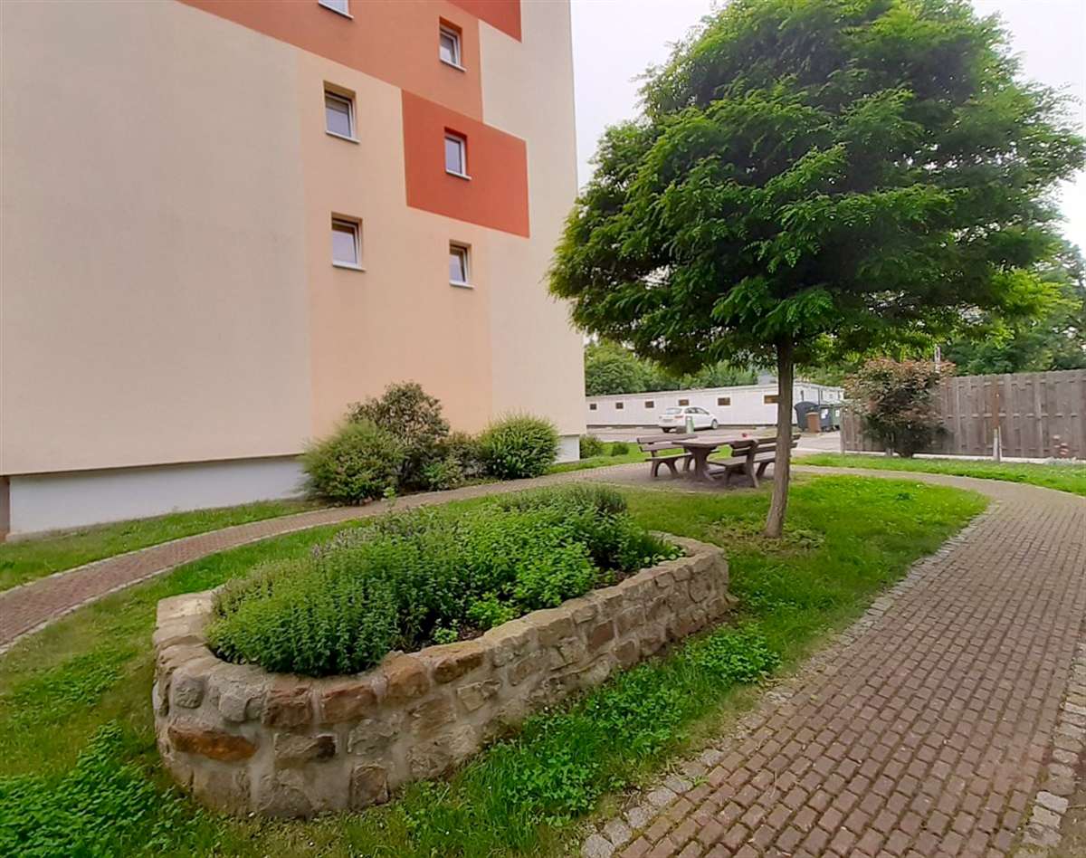 Thumbnail-Wohnung zum Mieten in Gera 383,10 € 68.41 m²