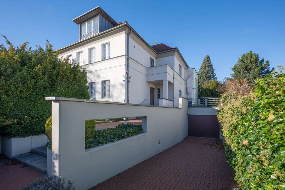 Thumbnail-Haus zum Kaufen in Berlin 4.120.000,00 € 485.5 m²