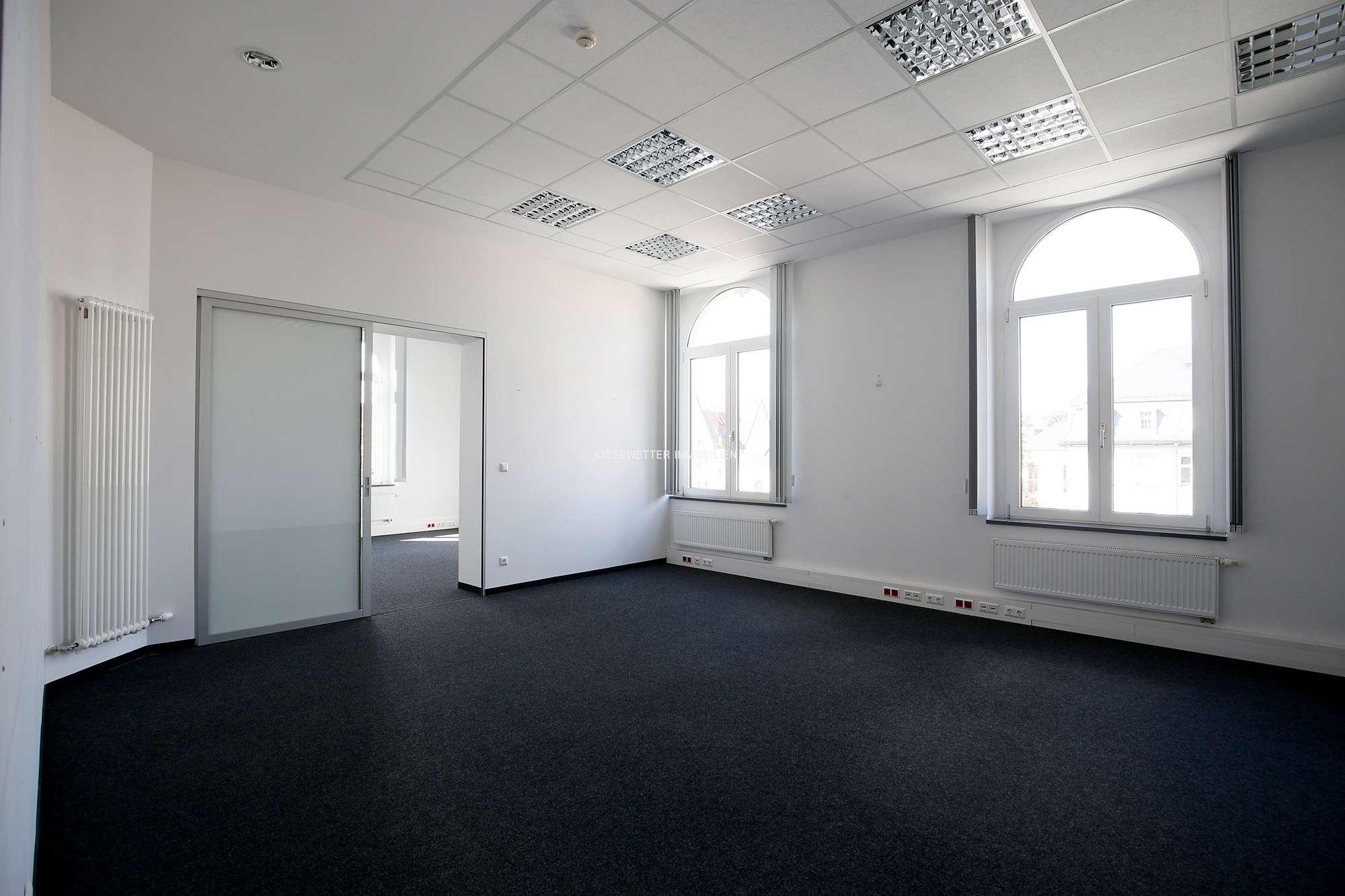 Thumbnail-Büro in Zwickau 935,00 € 110.9 m²