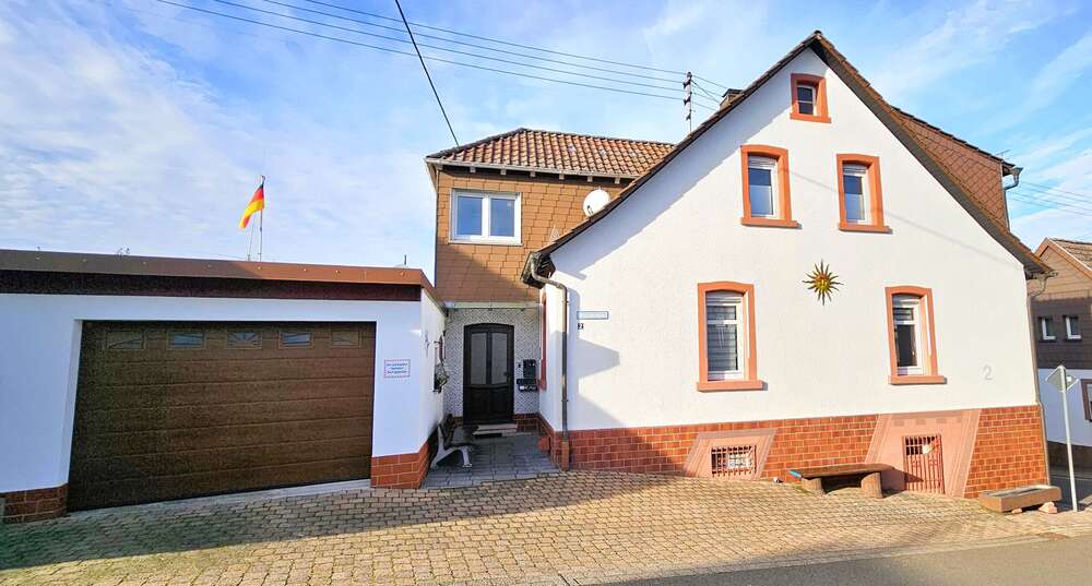 Thumbnail-Haus zum Kaufen in Potzbach bei Winnweiler 289.000,00 € 210 m²