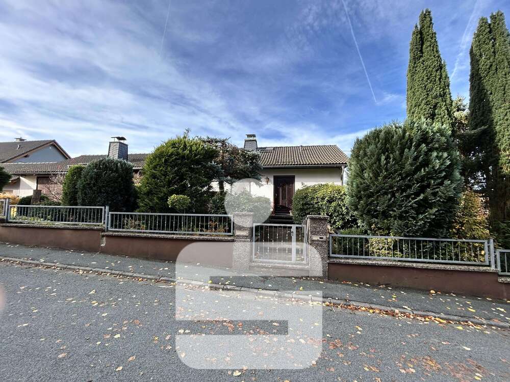 Thumbnail-Haus zum Kaufen in Issigau 185.000,00 € 175 m²