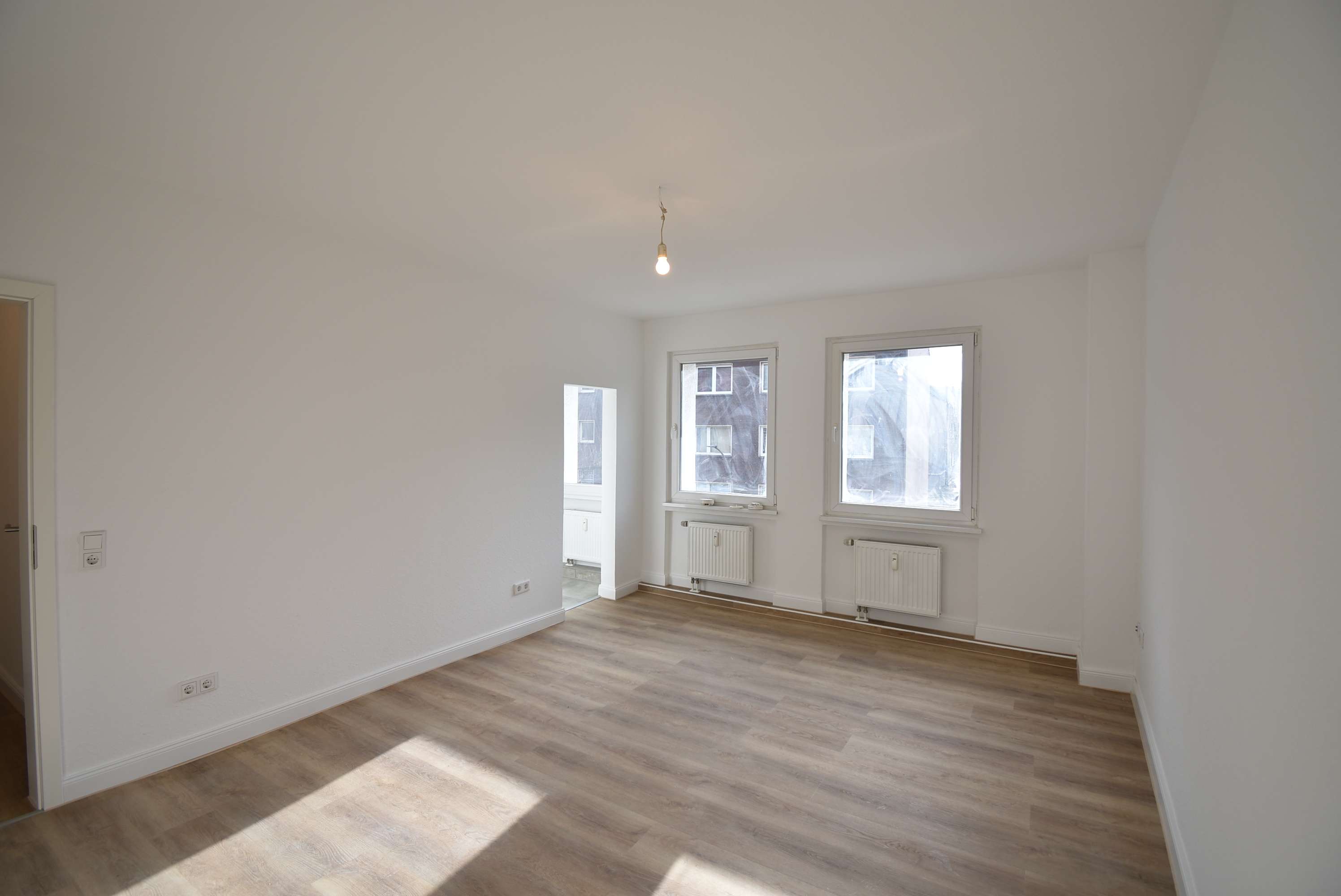 Thumbnail-Wohnung zum Mieten in Duisburg 325,00 € 28.94 m²