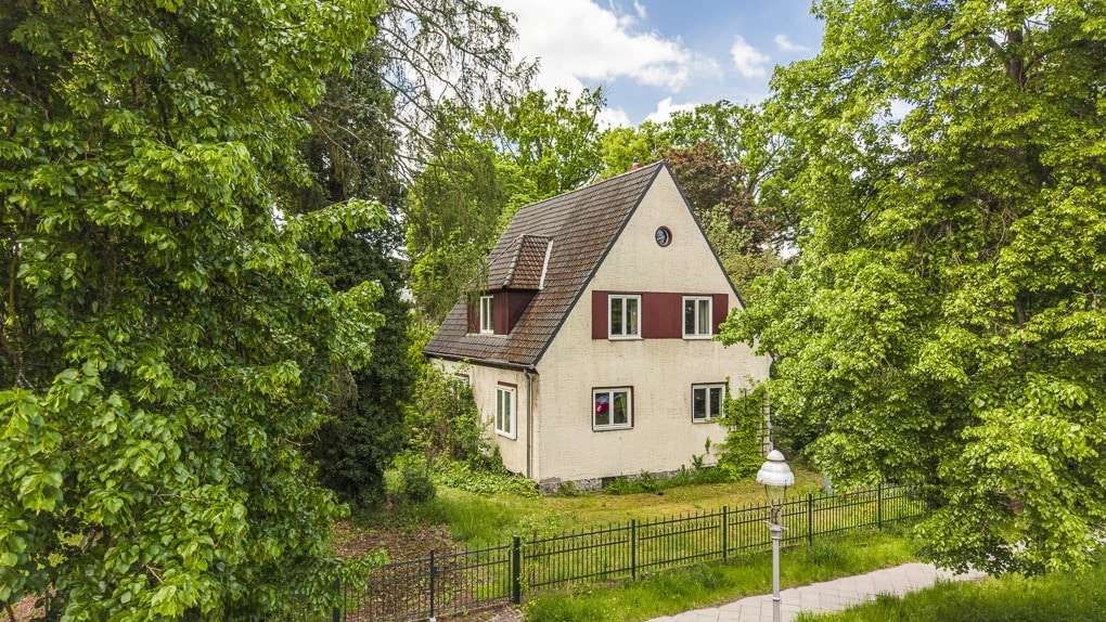 Thumbnail-Haus zum Kaufen in Berlin 699.000,00 € 139 m²